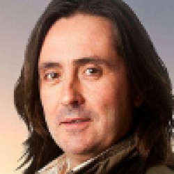 Нейл Оливер