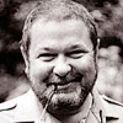 Юлиан Семенов