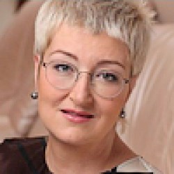 Татьяна Устинова